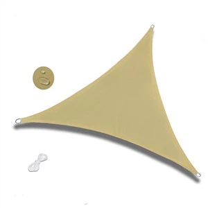 Shade Tarp برای حیاط خلوت
